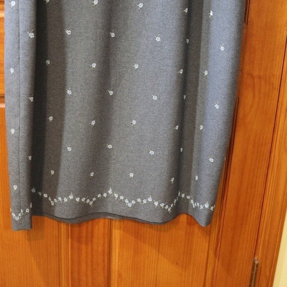 Talbots Gray Embroidered Floral Shift Dress Plus Size 20W Elegant Flowy Chic - Picture 5 of 16